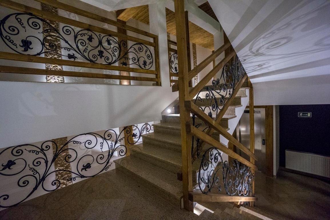 Apartament Tatrzanski Swit Z Tarasem 20M2, Garazem Podziemnym, Grota Solna Zakopane Exteriér fotografie